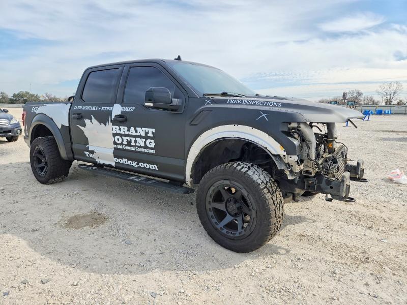 Photo 4 from auction – 2019 FORD F150 RAPTO with VIN 1FTFW1RG5KFC32575
