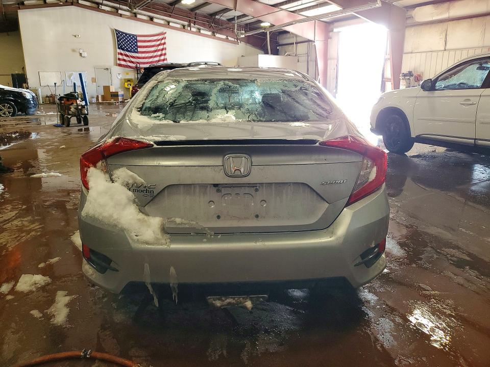 Photo 6 from auction – 2020 HONDA CIVIC SPOR with VIN 19XFC2E84LE002115