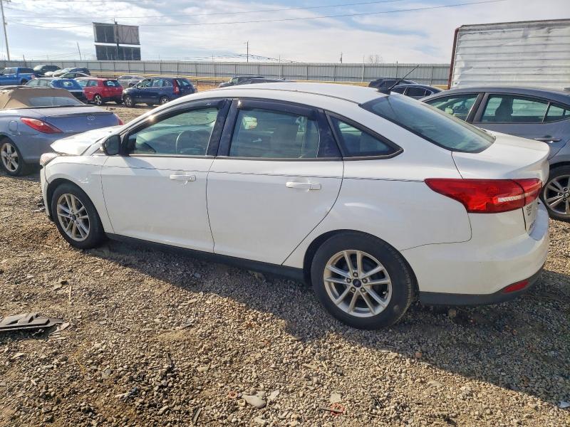 Photo 2 from auction – 2015 FORD FOCUS SE with VIN 1FADP3F24FL214817