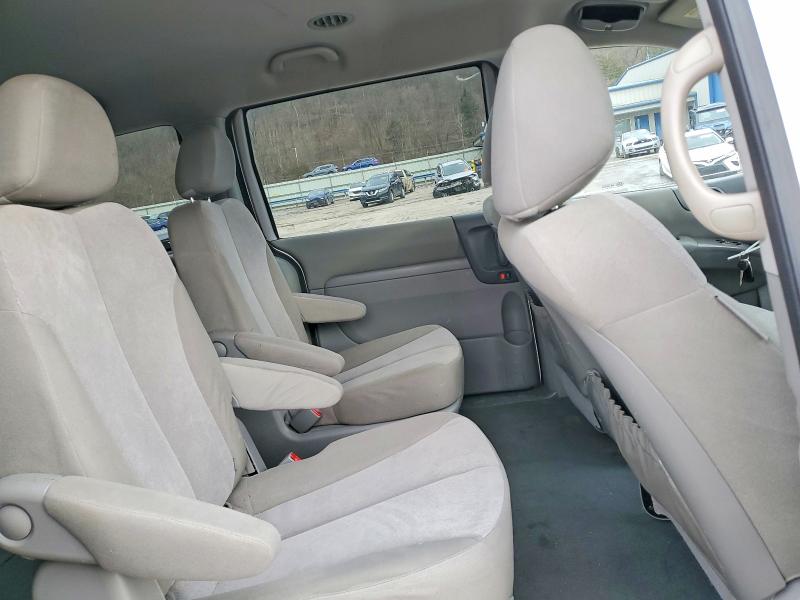 Photo 11 from auction – 2012 KIA SEDONA LX with VIN KNDMG4C72C6504967