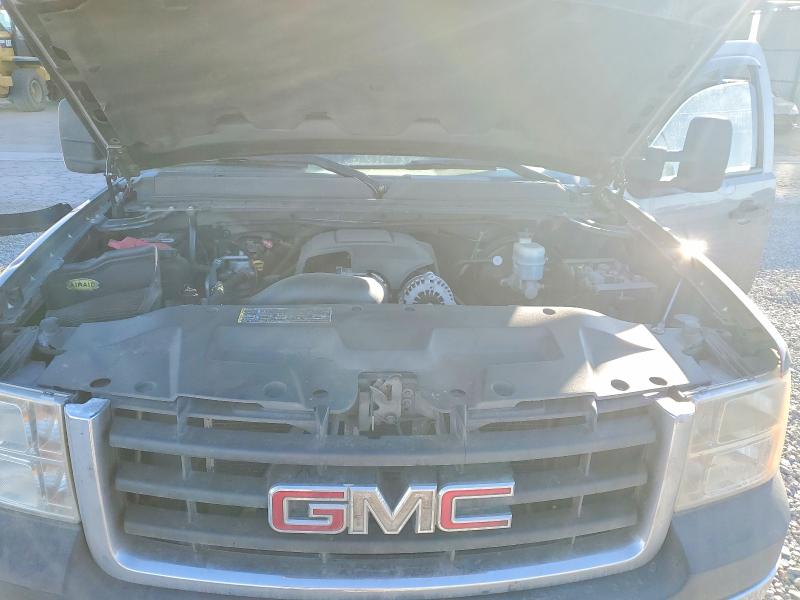 Photo 11 from auction – 2008 GMC SIERRA K15 with VIN 2GTEK133281204553