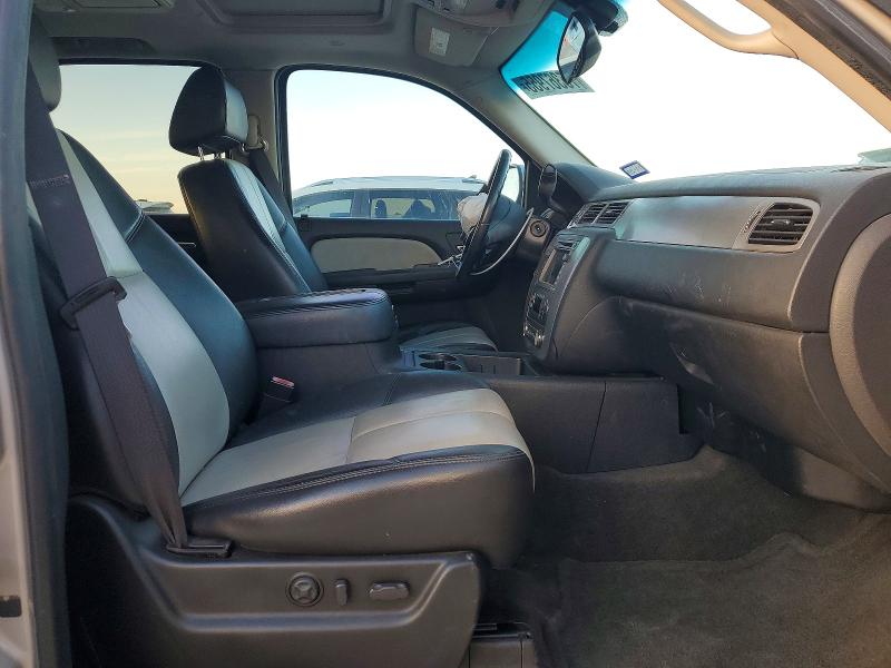 Photo 7 from auction – 2008 CHEVROLET TAHOE with VIN 1GNFK13018R159971