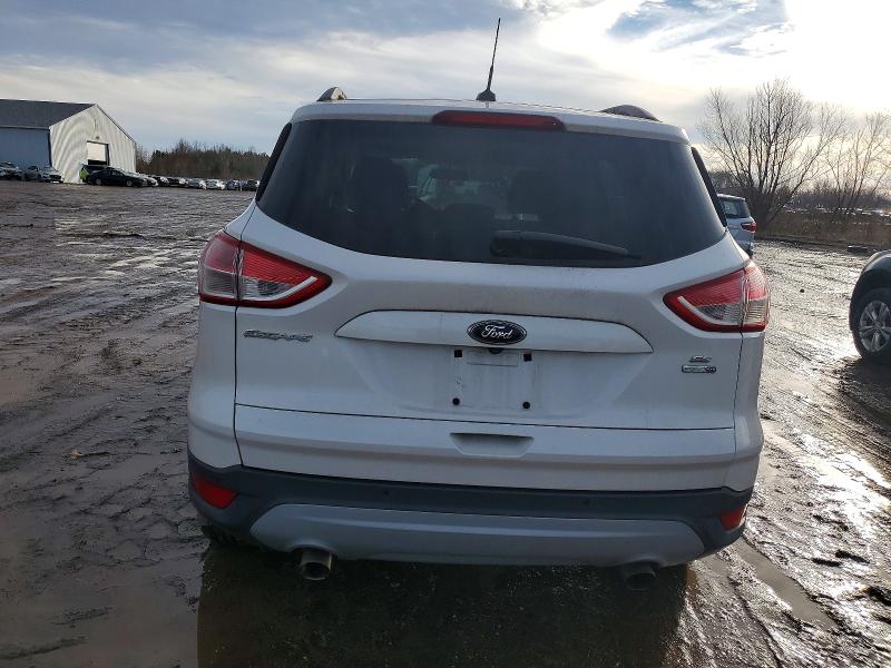 Photo 6 from auction – 2015 FORD ESCAPE SE with VIN 1FMCU9GX6FUB66741