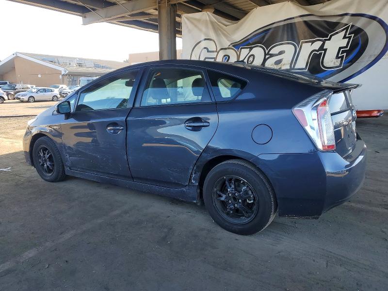 Photo 2 from auction – 2013 TOYOTA PRIUS with VIN JTDKN3DU4D5600974