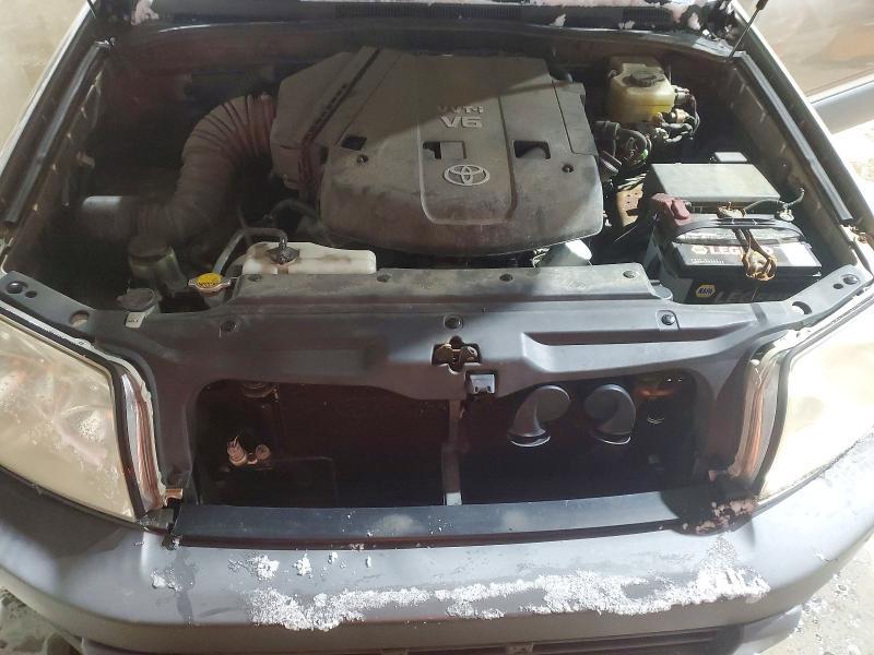 Photo 12 from auction – 2003 TOYOTA 4RUNNER SR with VIN JTEBU14RX30001197