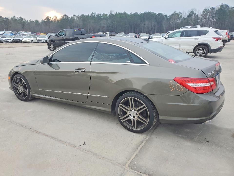 Photo 2 from auction – 2010 MERCEDES-BENZ E with VIN WDDKJ7CB0AF005022