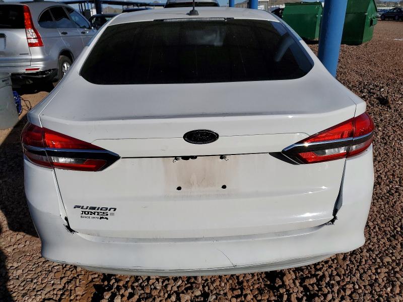 Photo 6 from auction – 2019 FORD FUSION S with VIN 3FA6P0G70KR277149