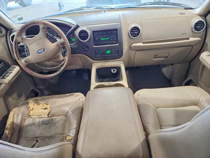 Photo 8 from auction – 2003 FORD EXPEDITION with VIN 1FMFU18L03LB95387