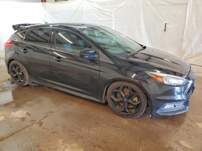 Photo 4 from auction – 2018 FORD FOCUS ST with VIN 1FADP3L91JL300144