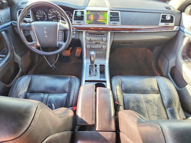 Photo 8 from auction – 2010 LINCOLN MKS with VIN 1LNHL9DR9AG600771