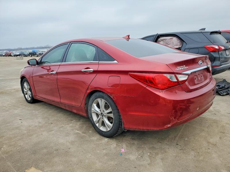 Photo 2 from auction – 2013 HYUNDAI SONATA SE with VIN 5NPEC4AC5DH677762