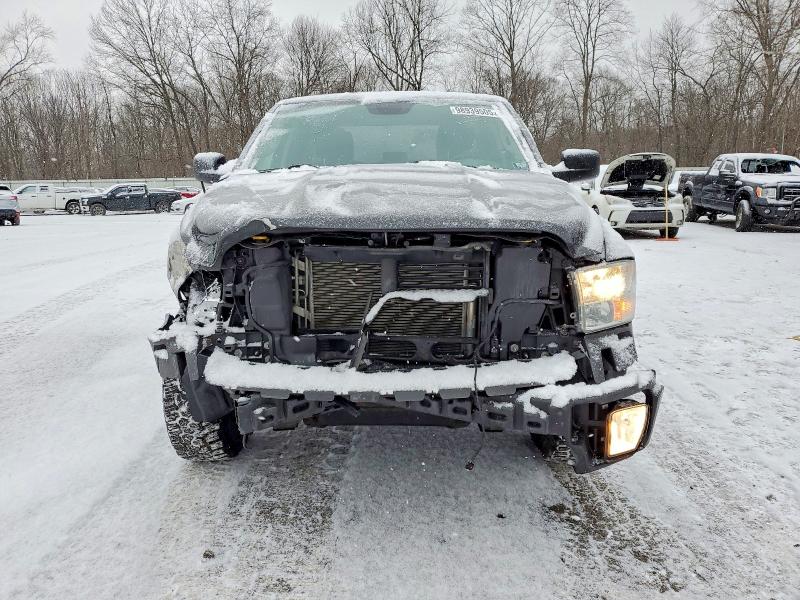 Photo 5 from auction – 2019 RAM 1500 CLASS with VIN 1C6RR7FG0KS520644