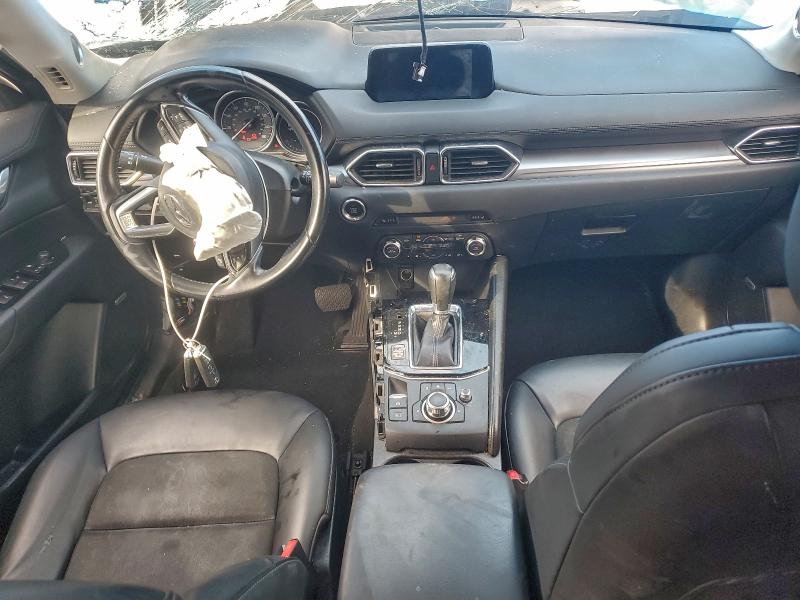 Photo 8 from auction – 2018 MAZDA CX-5 TOURI with VIN JM3KFACM3J1465676