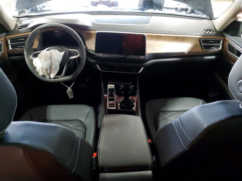 Photo 8 from auction – 2025 VOLKSWAGEN ATLAS with VIN 1V2KR2CA4SC568945