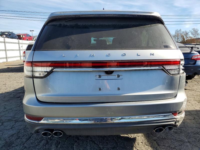 Photo 6 from auction – 2021 LINCOLN AVIATOR with VIN 5LM5J7WC2MGL09455