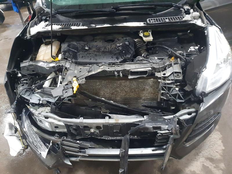 Photo 12 from auction – 2016 FORD ESCAPE with VIN 1FMCU9G9XGUA67567