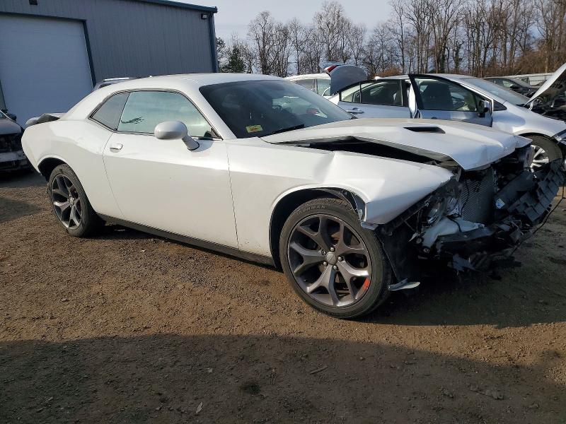 Photo 4 from auction – 2017 DODGE CHALLENGER with VIN 2C3CDZAG2HH617297