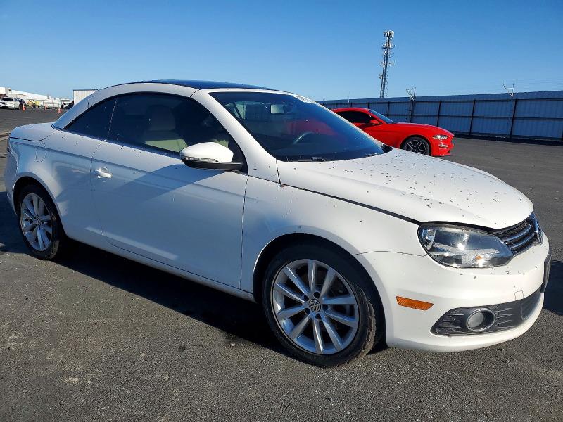Photo 4 from auction – 2012 VOLKSWAGEN EOS KOMFOR with VIN WVWBW7AH8CV000128