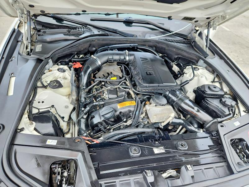 Photo 11 from auction – 2013 BMW 535 XI with VIN WBAFU7C53DDU73594