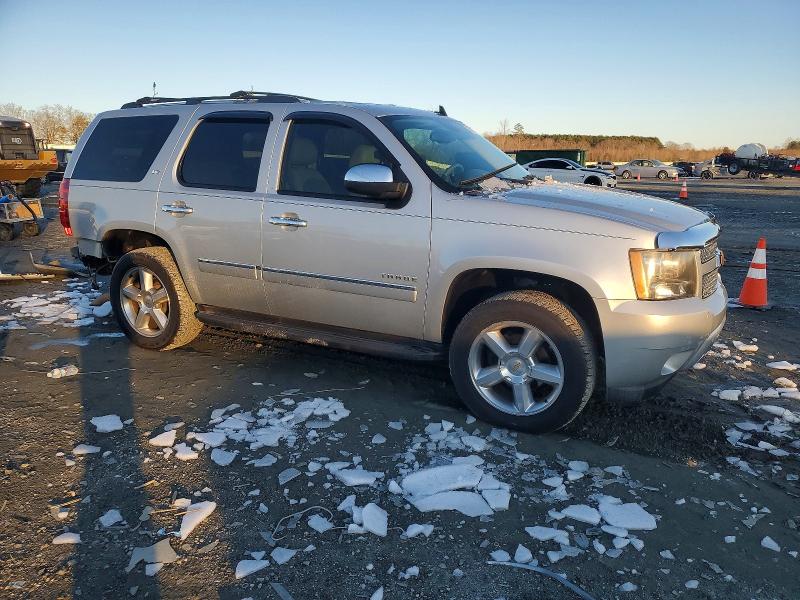 Photo 4 from auction – 2010 CHEVROLET TAHOE K150 with VIN 1GNUKCE01AR125695