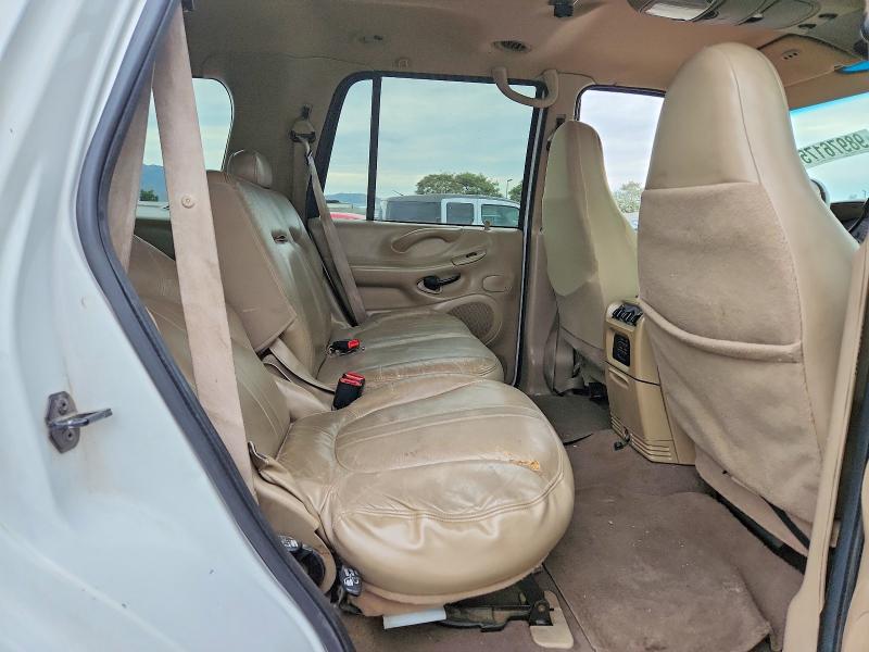 Photo 11 from auction – 2001 FORD EXPEDITION with VIN 1FMRU17L41LB08697