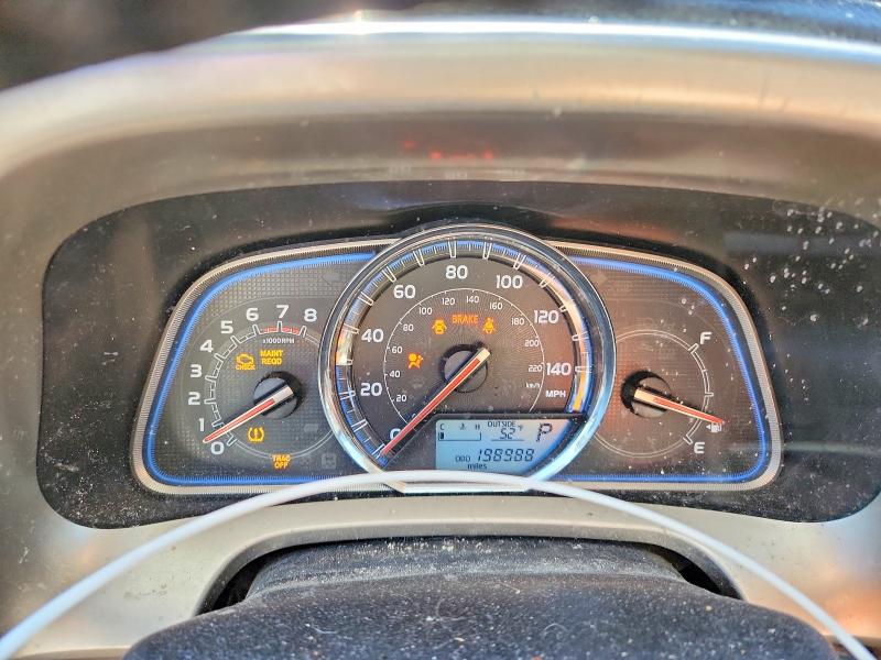 Photo 9 from auction – 2015 TOYOTA RAV4 with VIN 2T3YFREV8FW180570