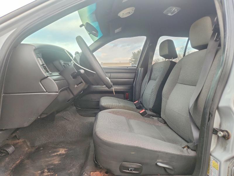 Photo 7 from auction – 2008 FORD CROWN VICT with VIN 2FAFP71V28X166256
