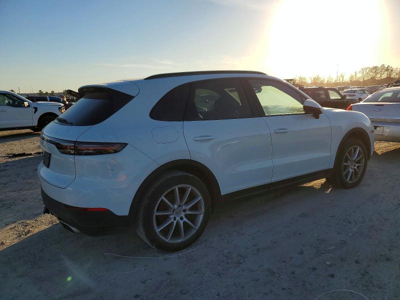 Photo 3 from auction – 2021 PORSCHE CAYENNE with VIN WP1AA2AY2MDA05294