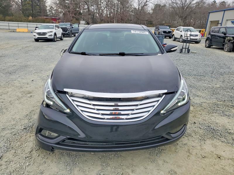 Photo 5 from auction – 2012 HYUNDAI SONATA SE with VIN 5NPEC4AB4CH430030