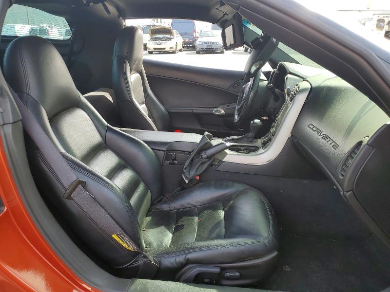 Photo 7 from auction – 2005 CHEVROLET CORVETTE with VIN 1G1YY24U155117884