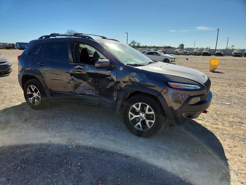Photo 4 from auction – 2015 JEEP CHEROKEE with VIN 1C4PJMBS4FW510617