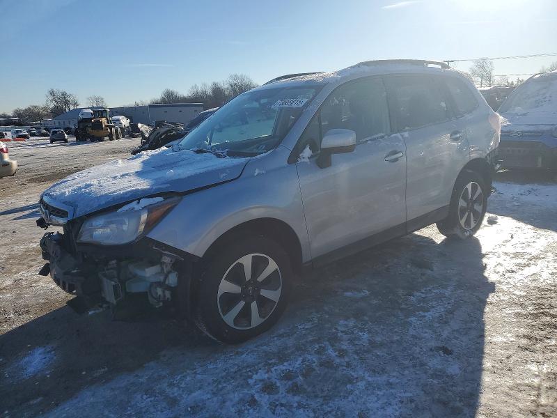 SUBARU FORESTER 2 2017 with VIN JF2SJAEC8HH810019 - Photo from auction