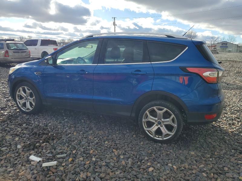 Photo 2 from auction – 2017 FORD ESCAPE TIT with VIN 1FMCU0JD0HUB77926