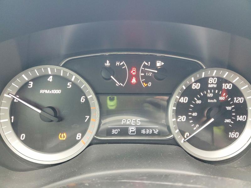 Photo 9 from auction – 2014 NISSAN SENTRA S with VIN 3N1AB7AP4EL621905