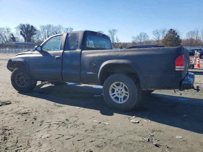 Photo 2 from auction – 2004 DODGE DAKOTA SPO with VIN 1D7HG32N74S603438