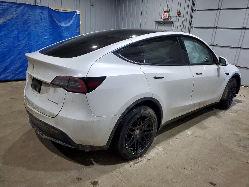 Photo 3 from auction – 2022 TESLA MODEL Y with VIN 7SAYGDEE2NA011942