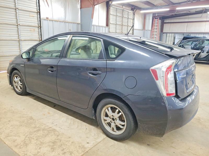 Photo 2 from auction – 2013 TOYOTA PRIUS with VIN JTDKN3DU6D5627836