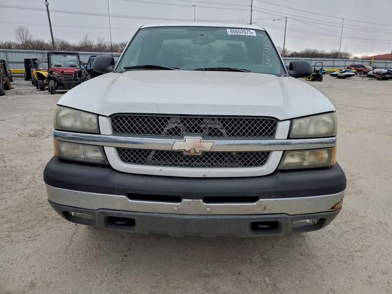 Photo 5 from auction – 2005 CHEVROLET SILVERADO with VIN 1GCEK19Z45Z322389