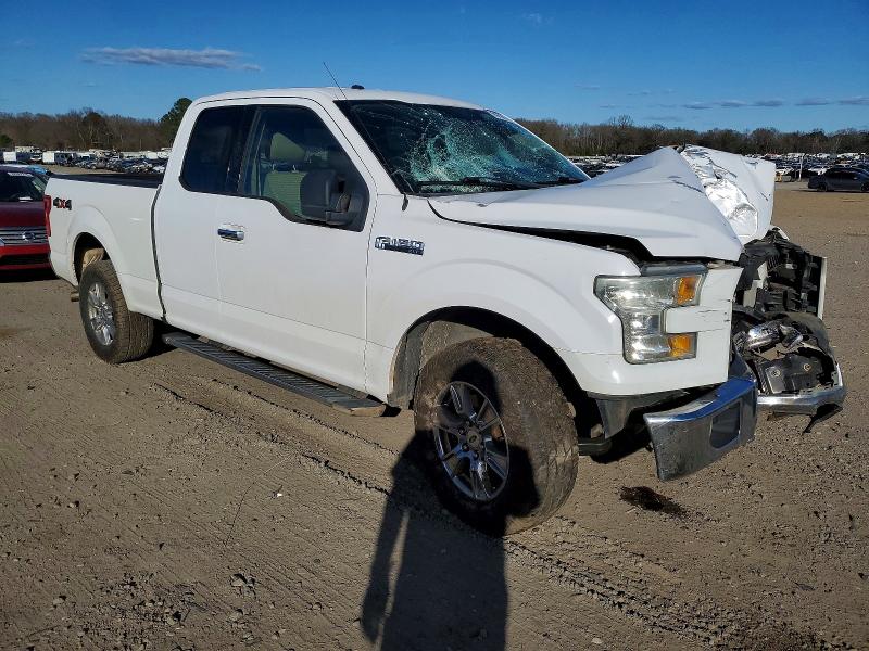 Photo 4 from auction – 2015 FORD F150 SUPER with VIN 1FTFX1EF6FKD53400