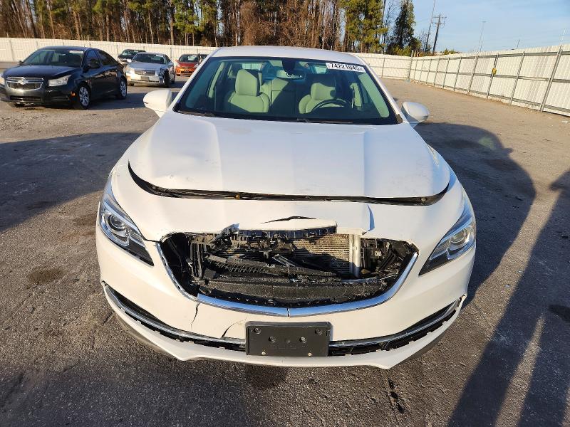 Photo 5 from auction – 2017 BUICK LACROSSE E with VIN 1G4ZP5SS6HU148619