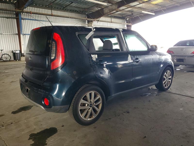 Photo 3 from auction – 2018 KIA SOUL with VIN KNDJP3A53J7557005