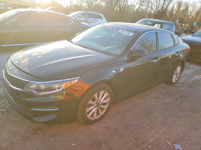 KIA OPTIMA EX 2016 con VIN 5XXGU4L37GG008573 - Foto de la subasta