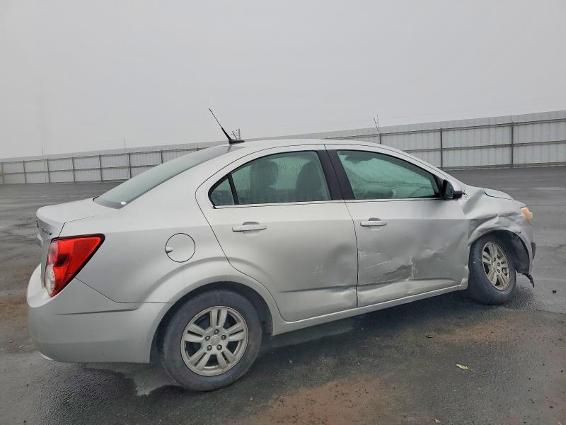 Photo 3 from auction – 2014 CHEVROLET SONIC LT with VIN 1G1JC5SH4E4174416