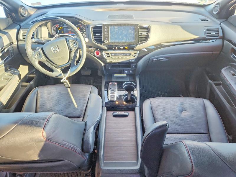 Photo 8 from auction – 2022 HONDA RIDGELINE with VIN 5FPYK3F89NB032697
