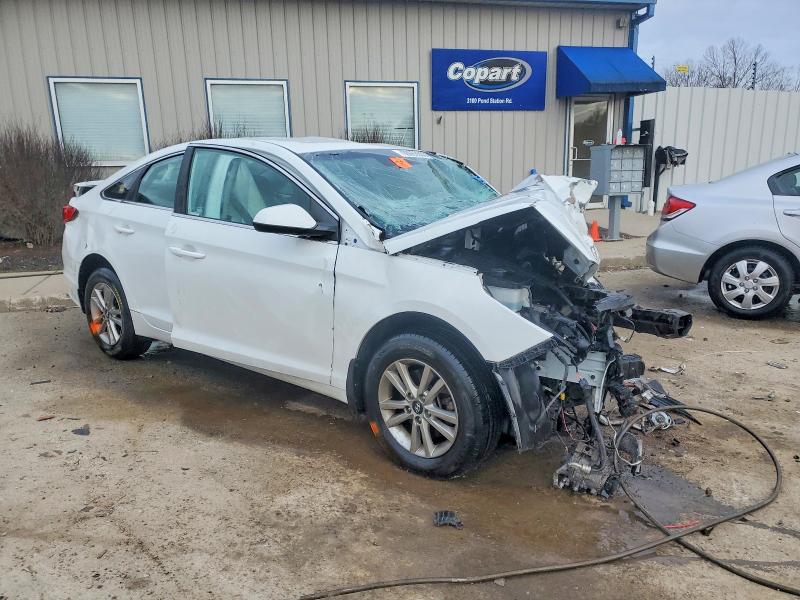 Photo 4 from auction – 2015 HYUNDAI SONATA with VIN 5NPE24AF2FH160127