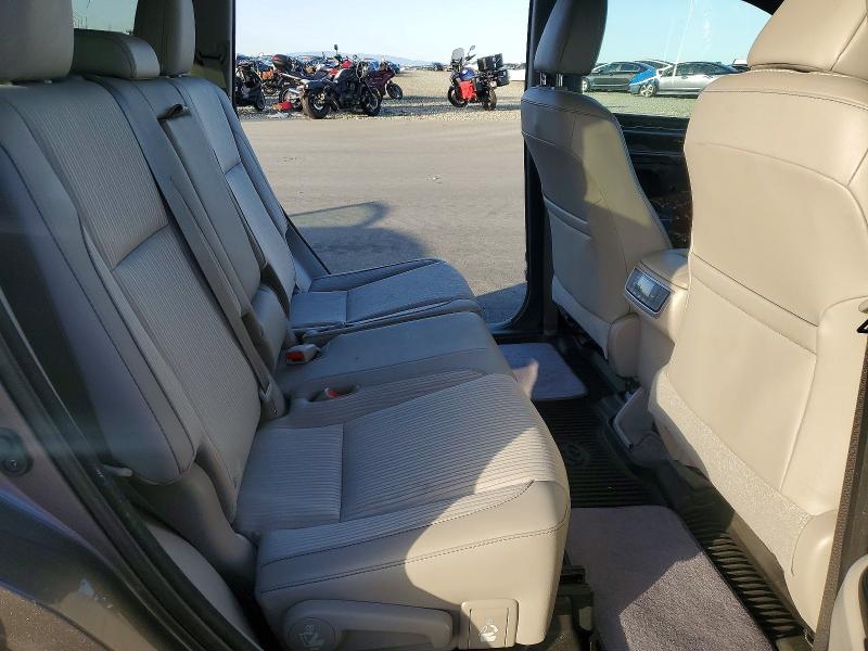 Photo 10 from auction – 2016 TOYOTA HIGHLANDER with VIN 5TDZKRFH7GS177316