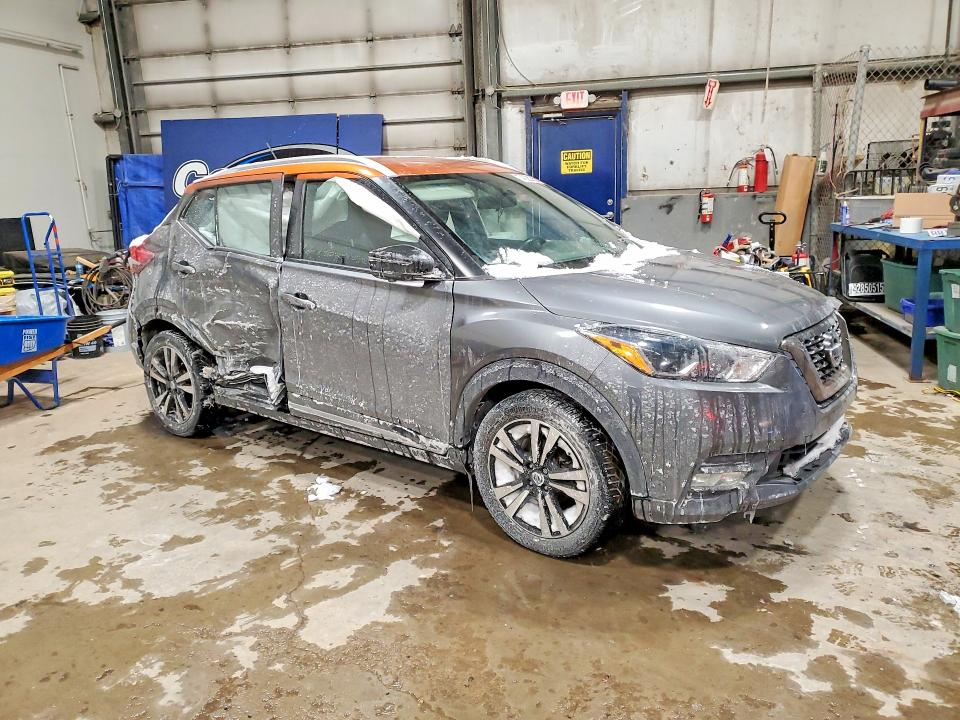 Photo 4 from auction – 2019 NISSAN KICKS S with VIN 3N1CP5CUXKL557107