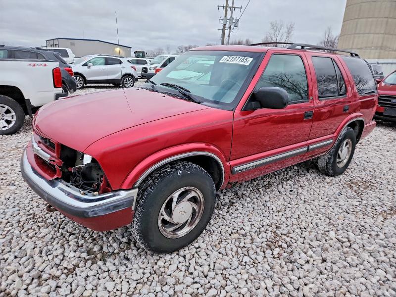 CHEVROLET BLAZER 2000 with VIN 1GNDT13W6Y2262577 - Photo from auction