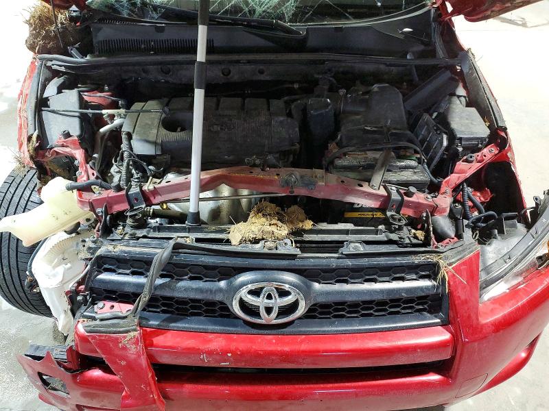 Photo 12 from auction – 2011 TOYOTA RAV4 with VIN JTMBF4DV2B5043703