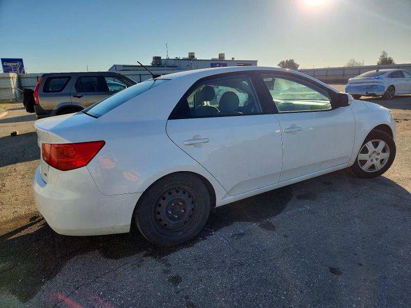 Photo 3 from auction – 2011 KIA FORTE EX with VIN KNAFU4A29B5429307